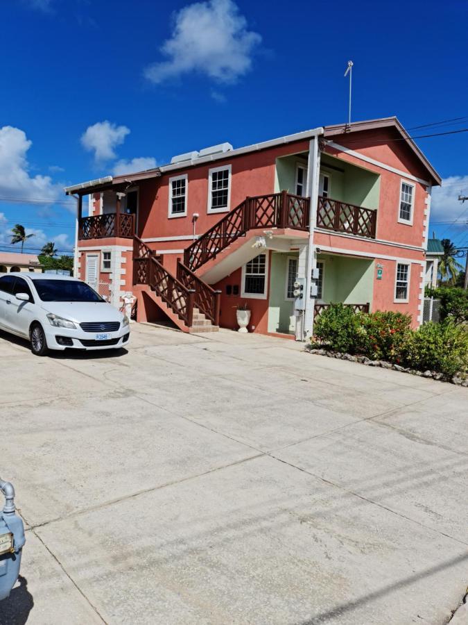 Breezy Apts Saint Philip Esterno foto